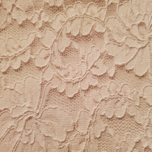 EXPRESS white lace top - Picture 2 of 10